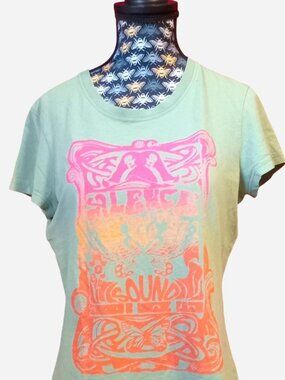 Green and pink EDC festival tee
